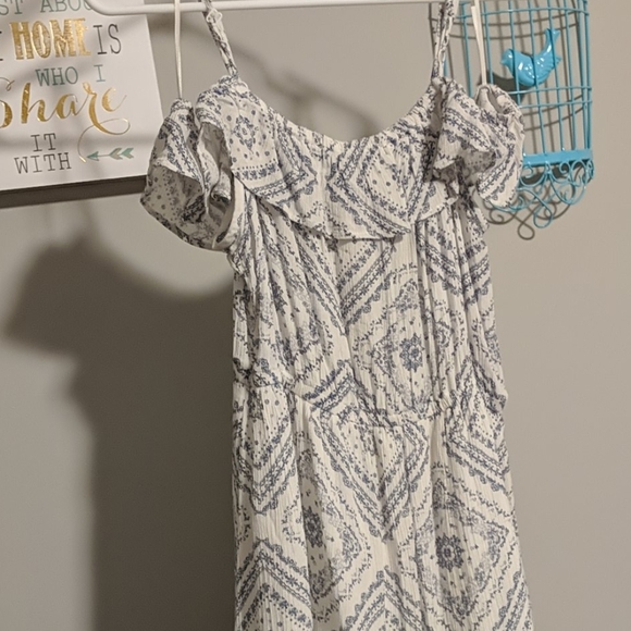 3/$20 🌸 - Picture 2 of 3